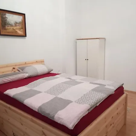 Ferienwohnung Zum Senckenberg Görlitz Exterior foto